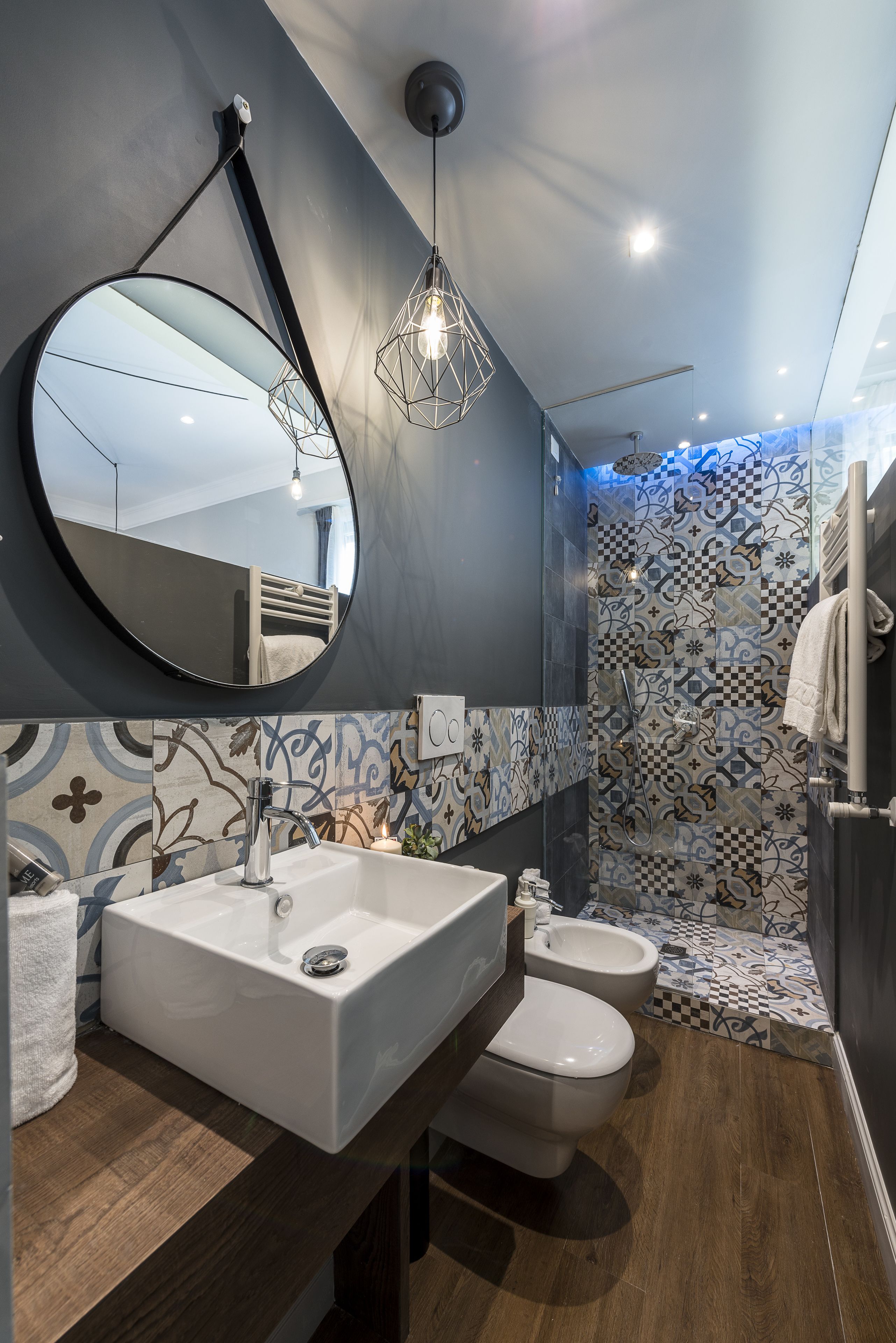 Z-Arch Suites