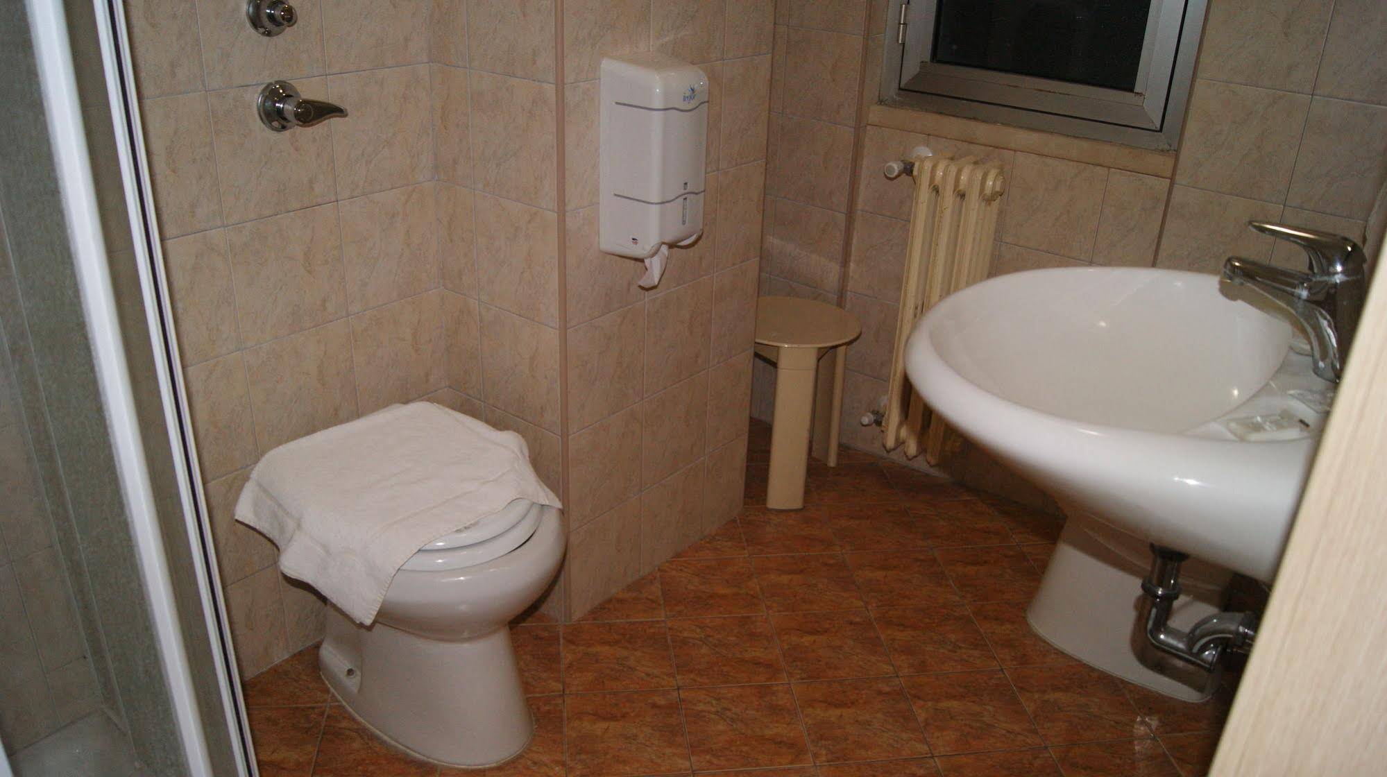 Hotel Novara Expo