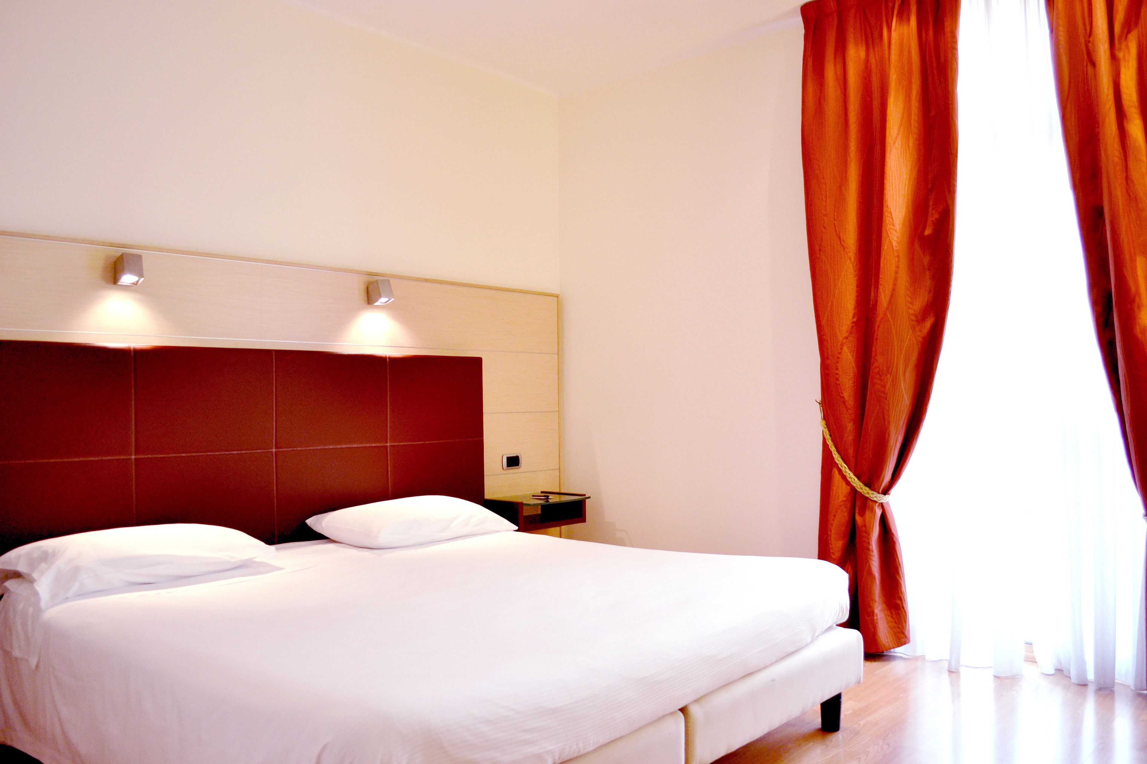 Hotel Master
