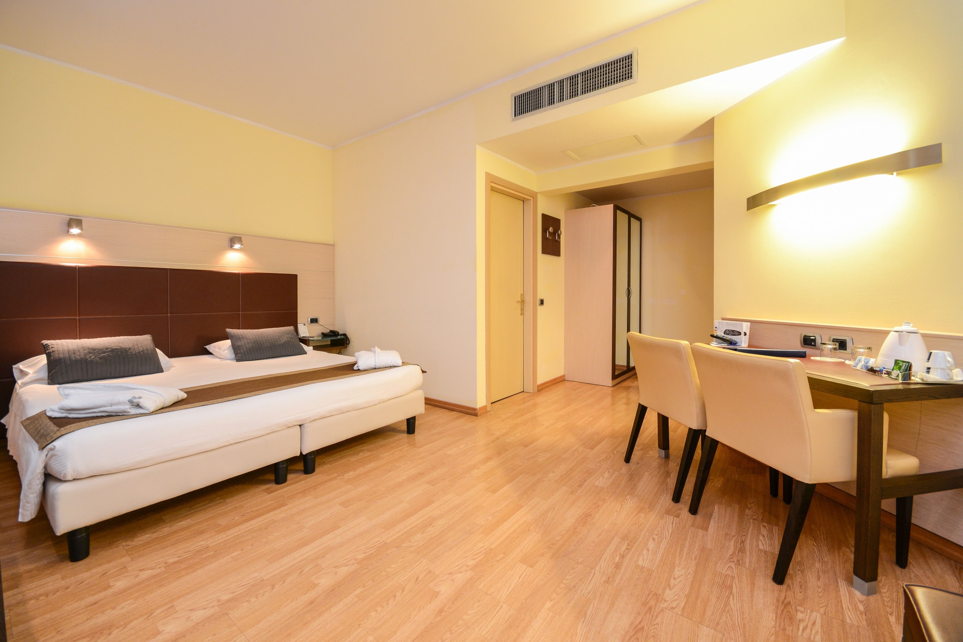 Hotel Master