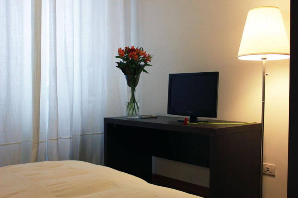 The Leoncino Hotel