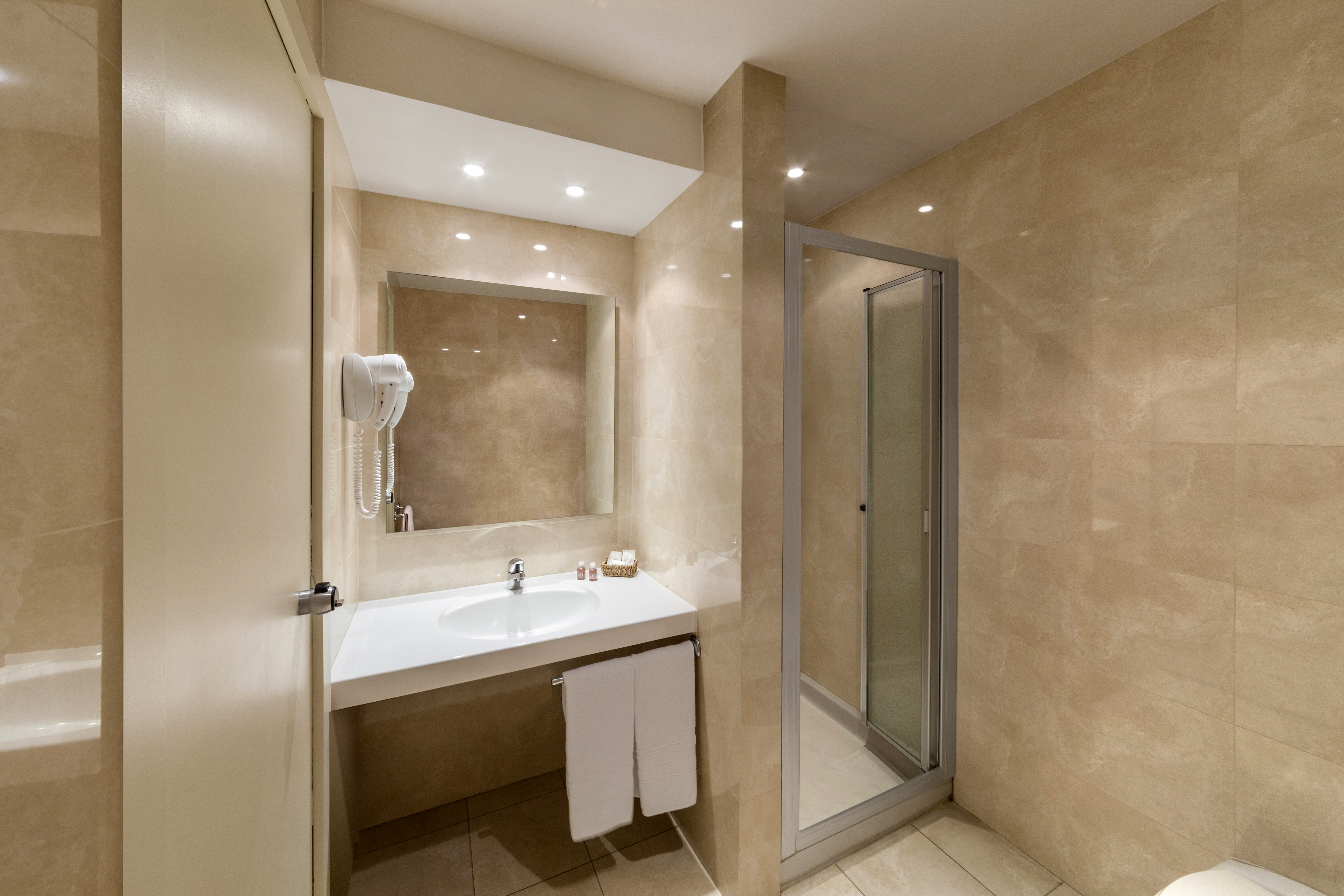 Living Hotel