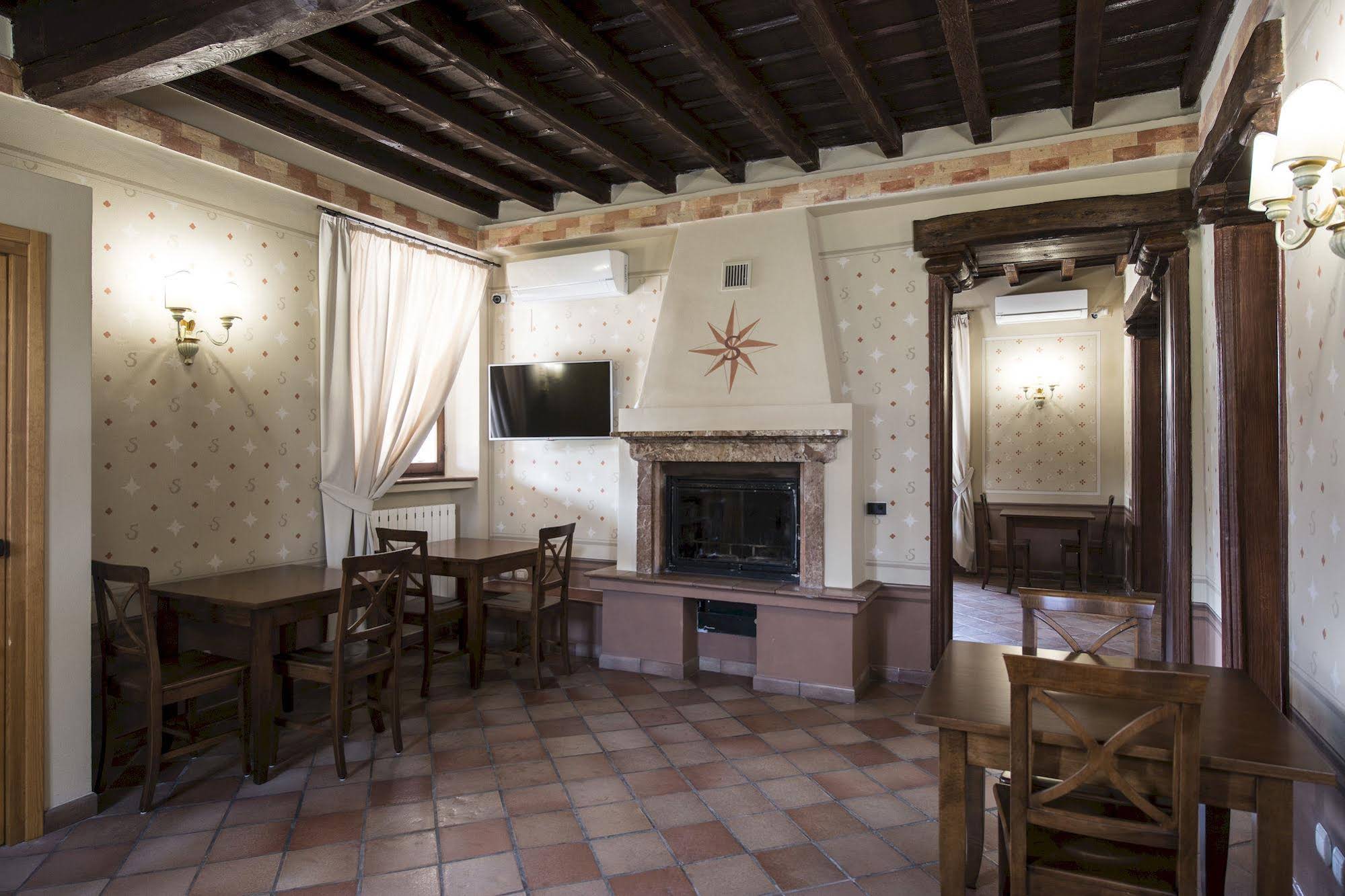 Hotel Sesmones