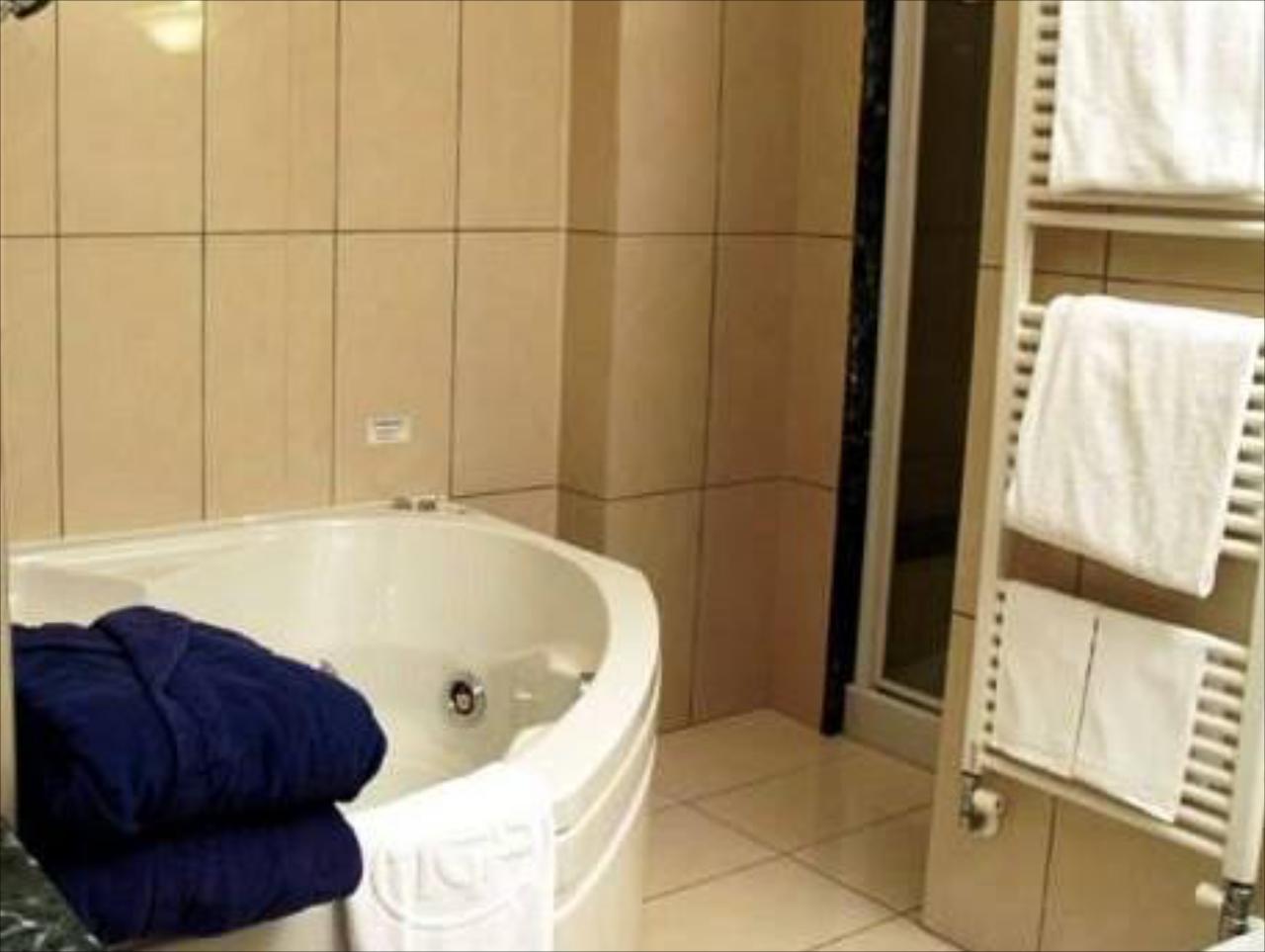 Hotel Motel Top