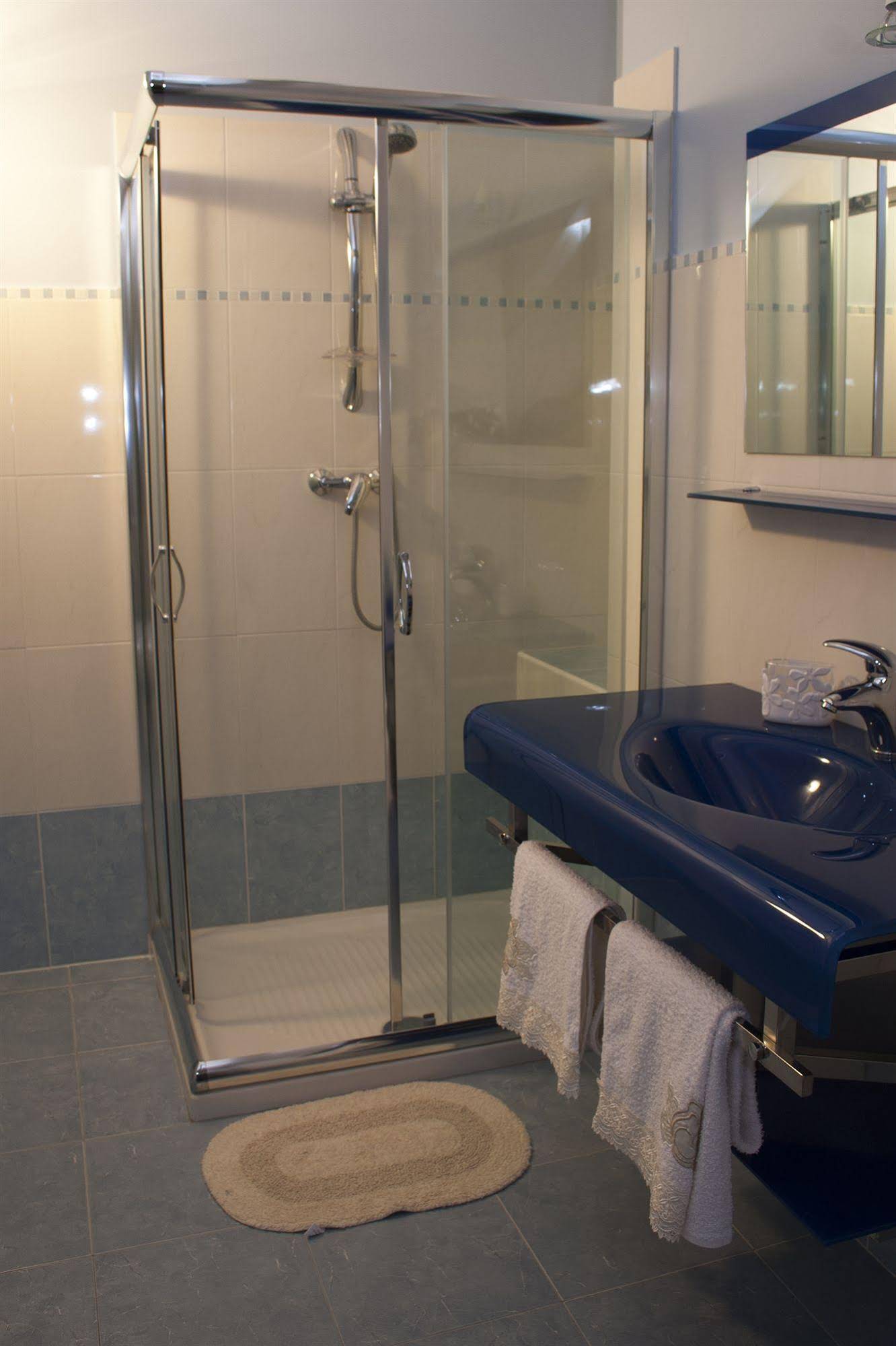 I Fiori Di Malpensa - Bed & Breakfast