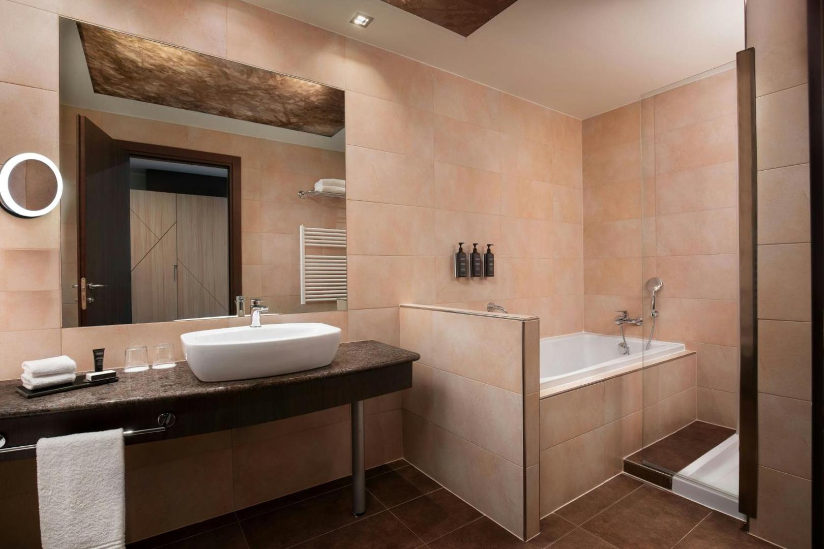 Sheraton Milan Malpensa Airport Hotel & Conference Centre