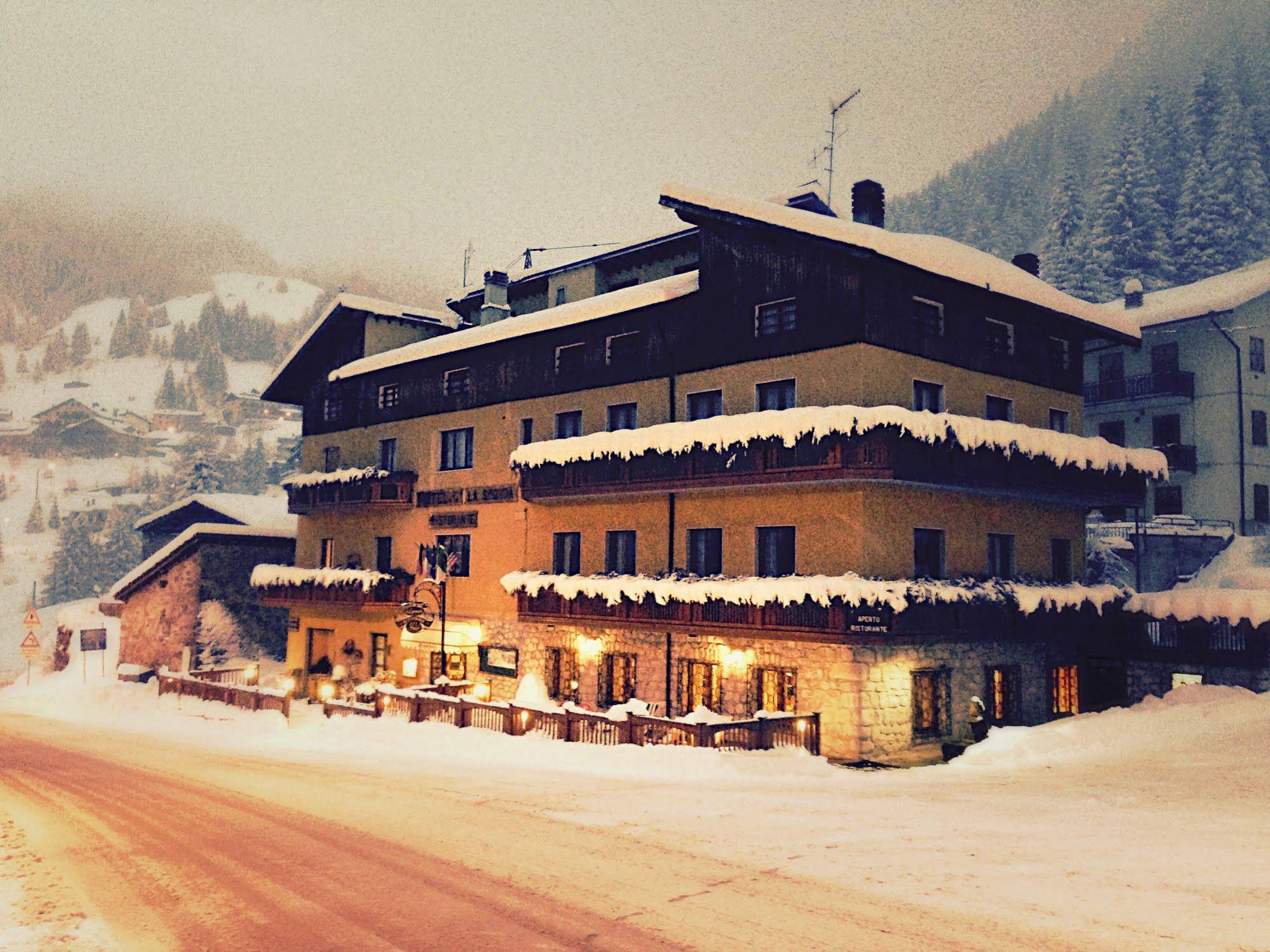 Hotel Ristorante La Sponda