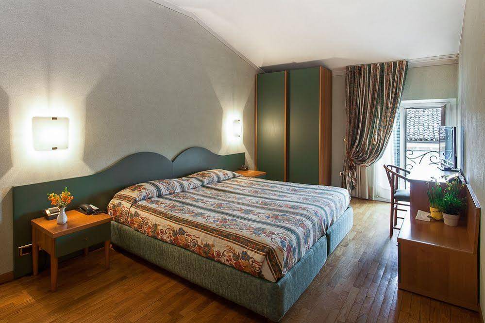 Hotel Gambara