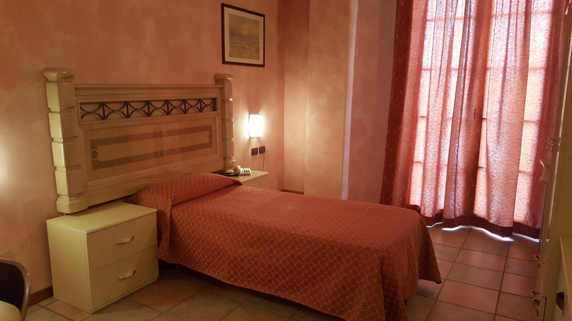 Hotel Trotter