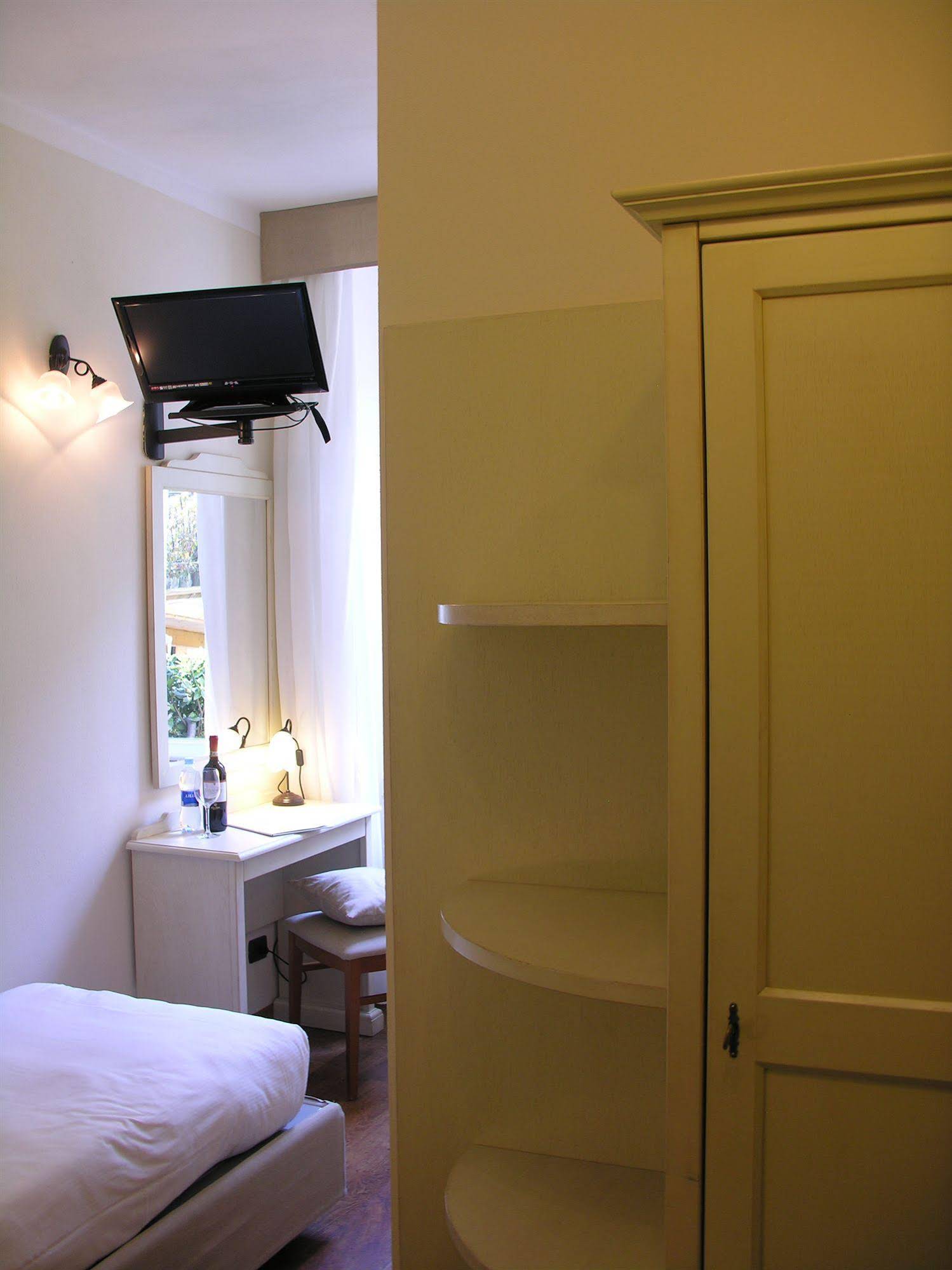 L'Hotel Villa Aurora