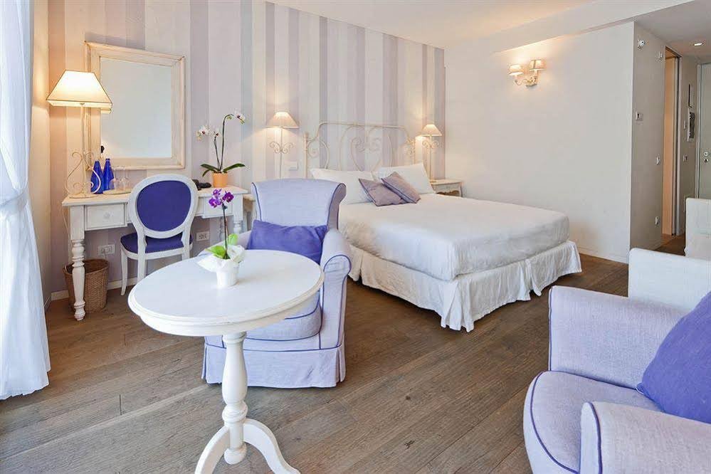 L'Hotel Villa Aurora