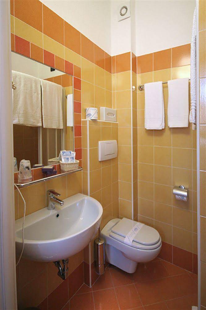L'Hotel Villa Aurora