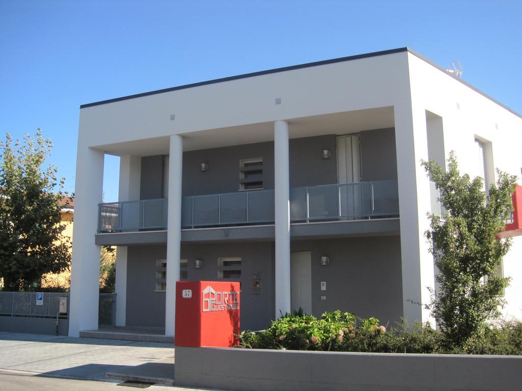 6 Porte GuestHouse