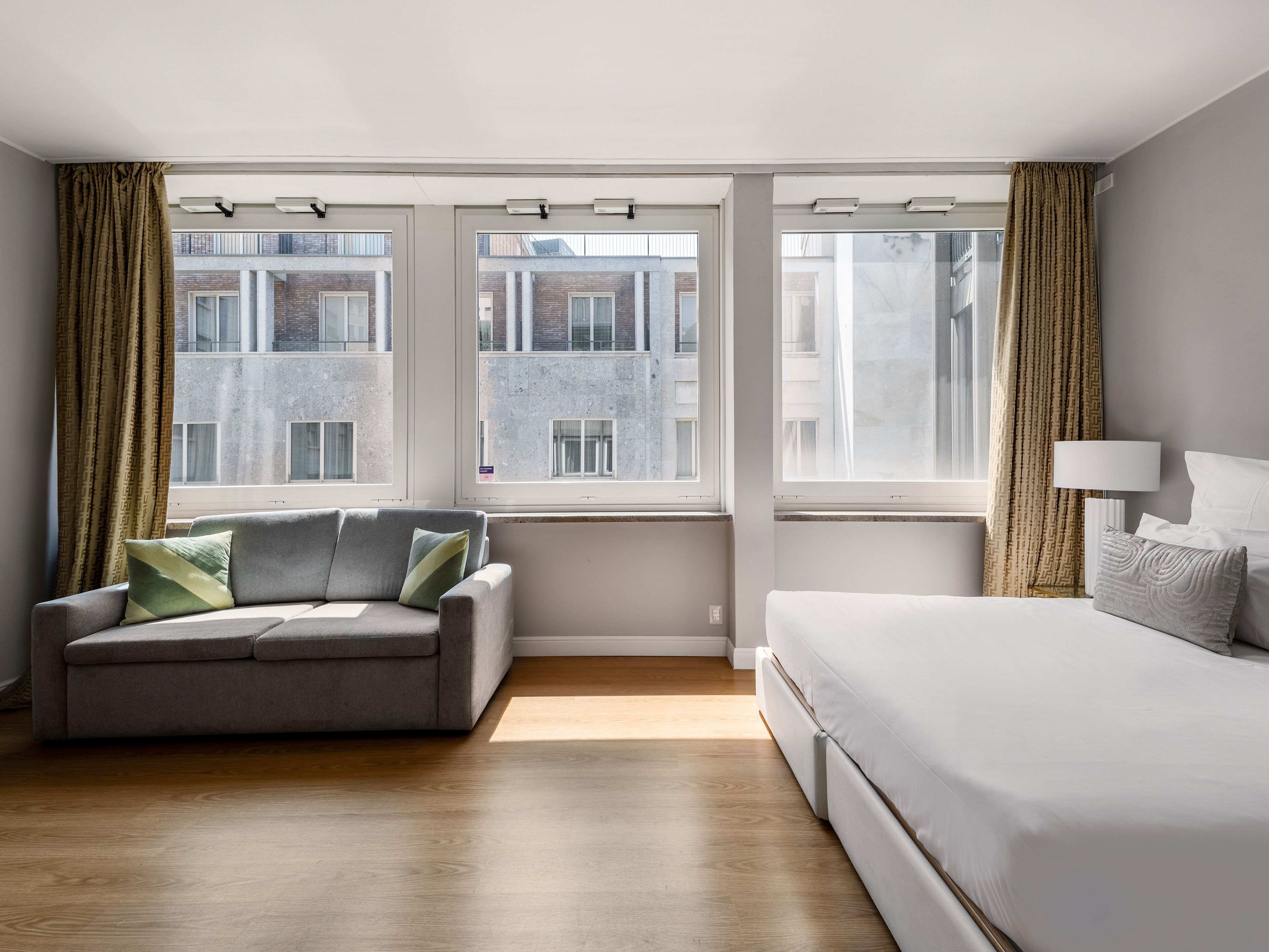 Adore Rooms & Apartments