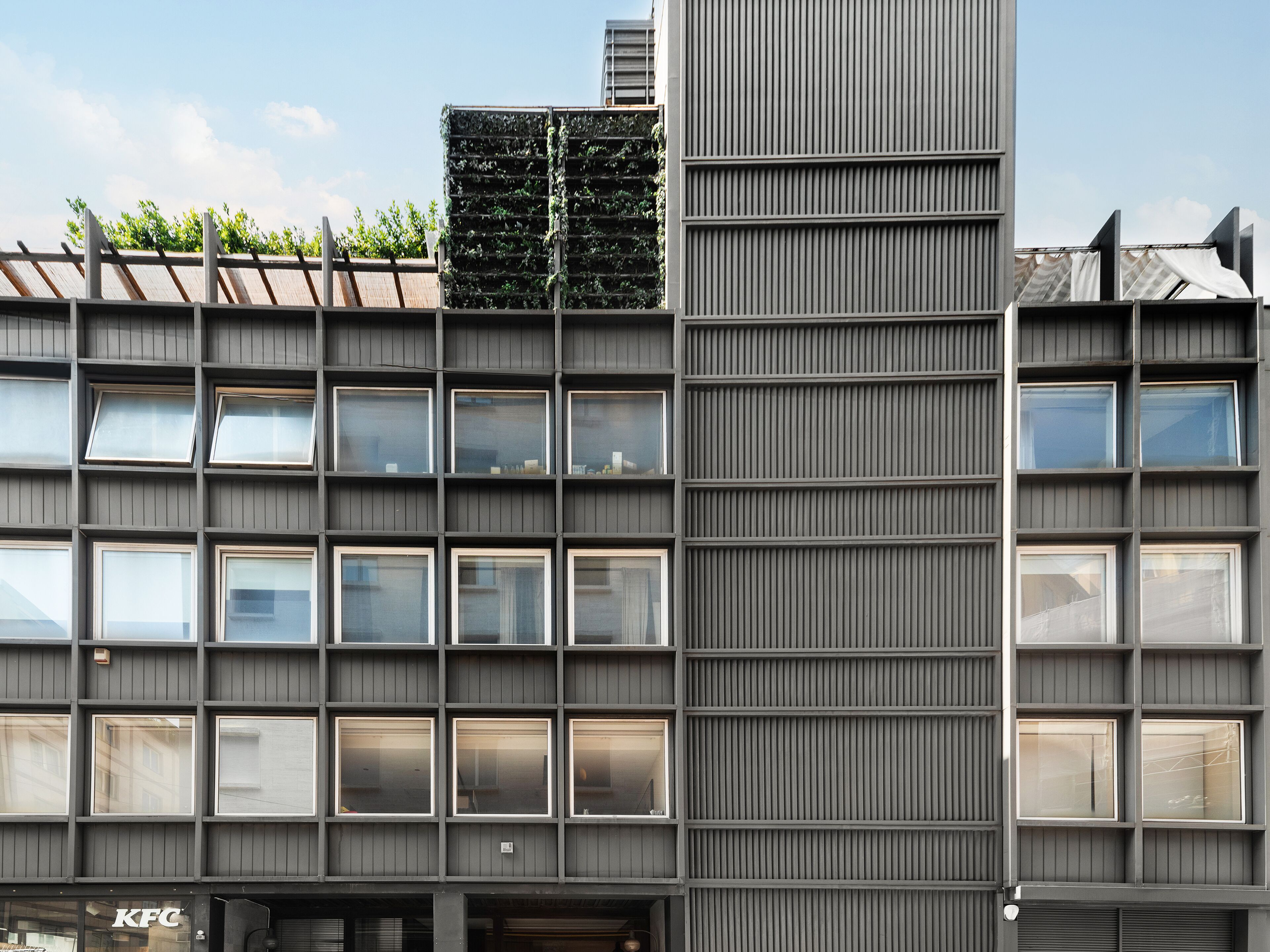 Adore Rooms & Apartments