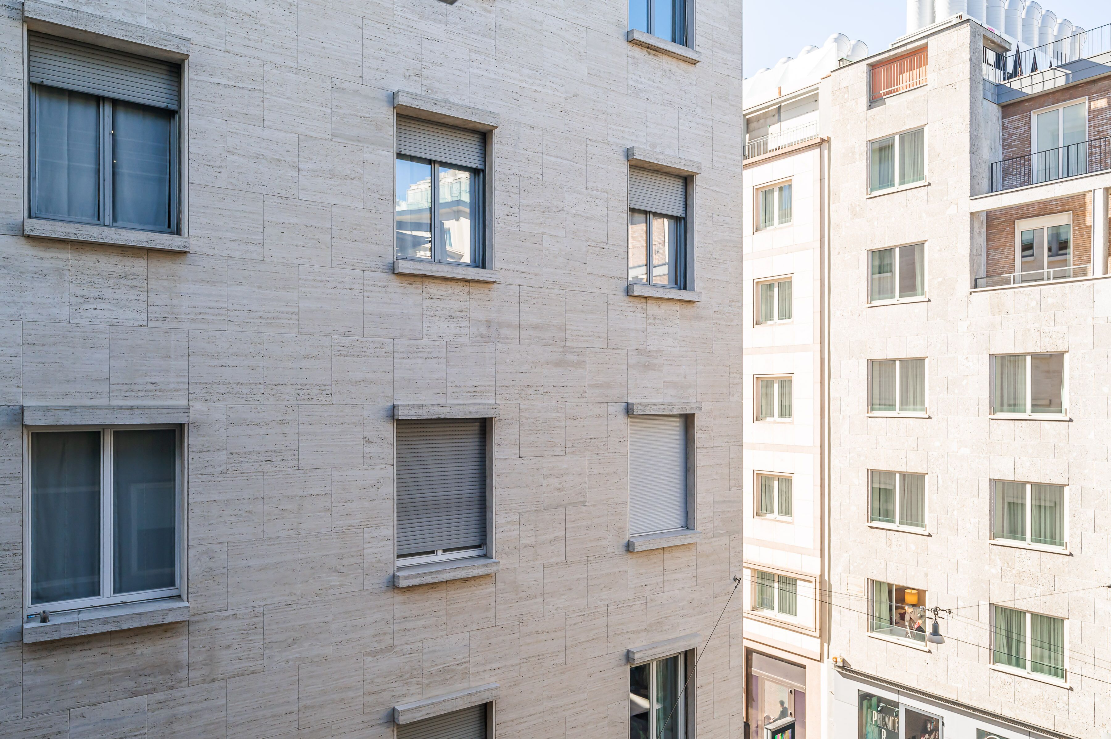 Adore Rooms & Apartments