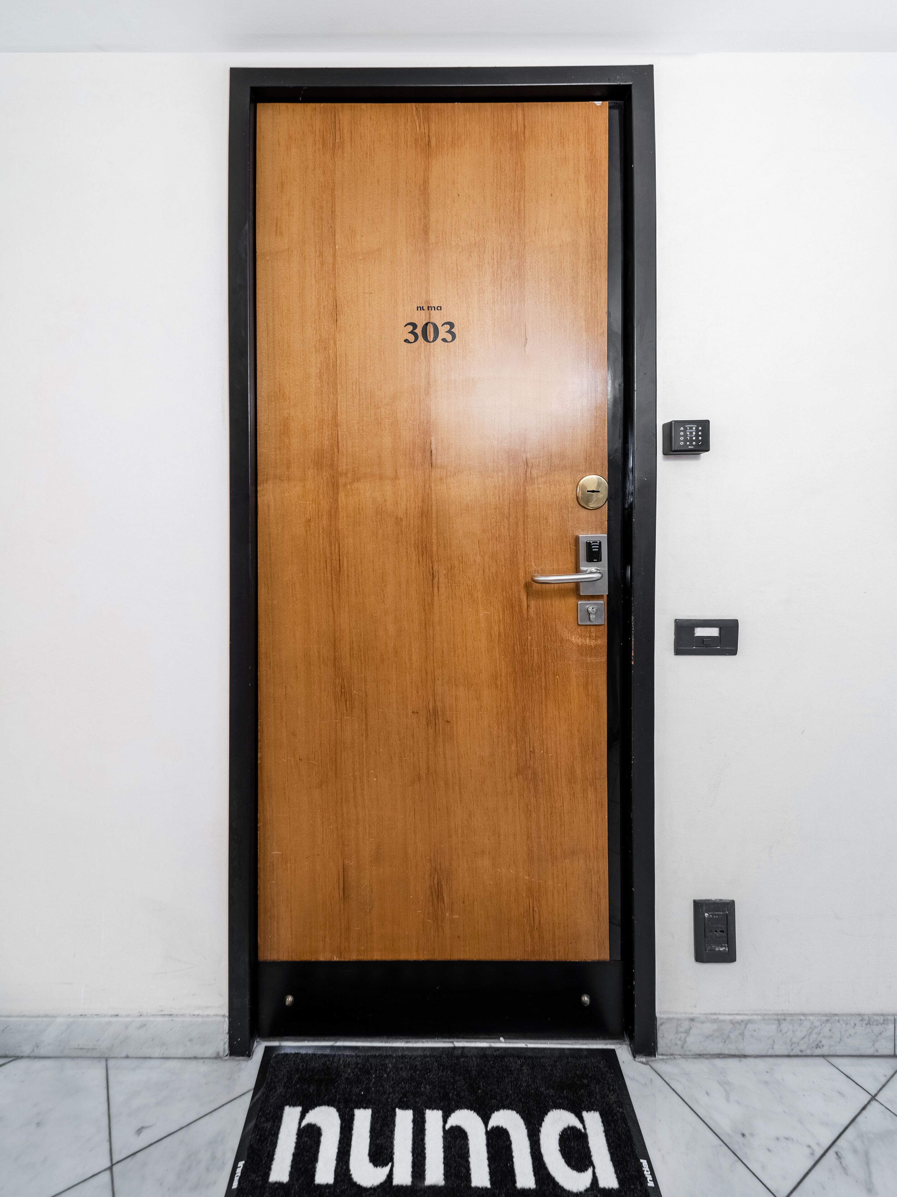 Adore Rooms & Apartments