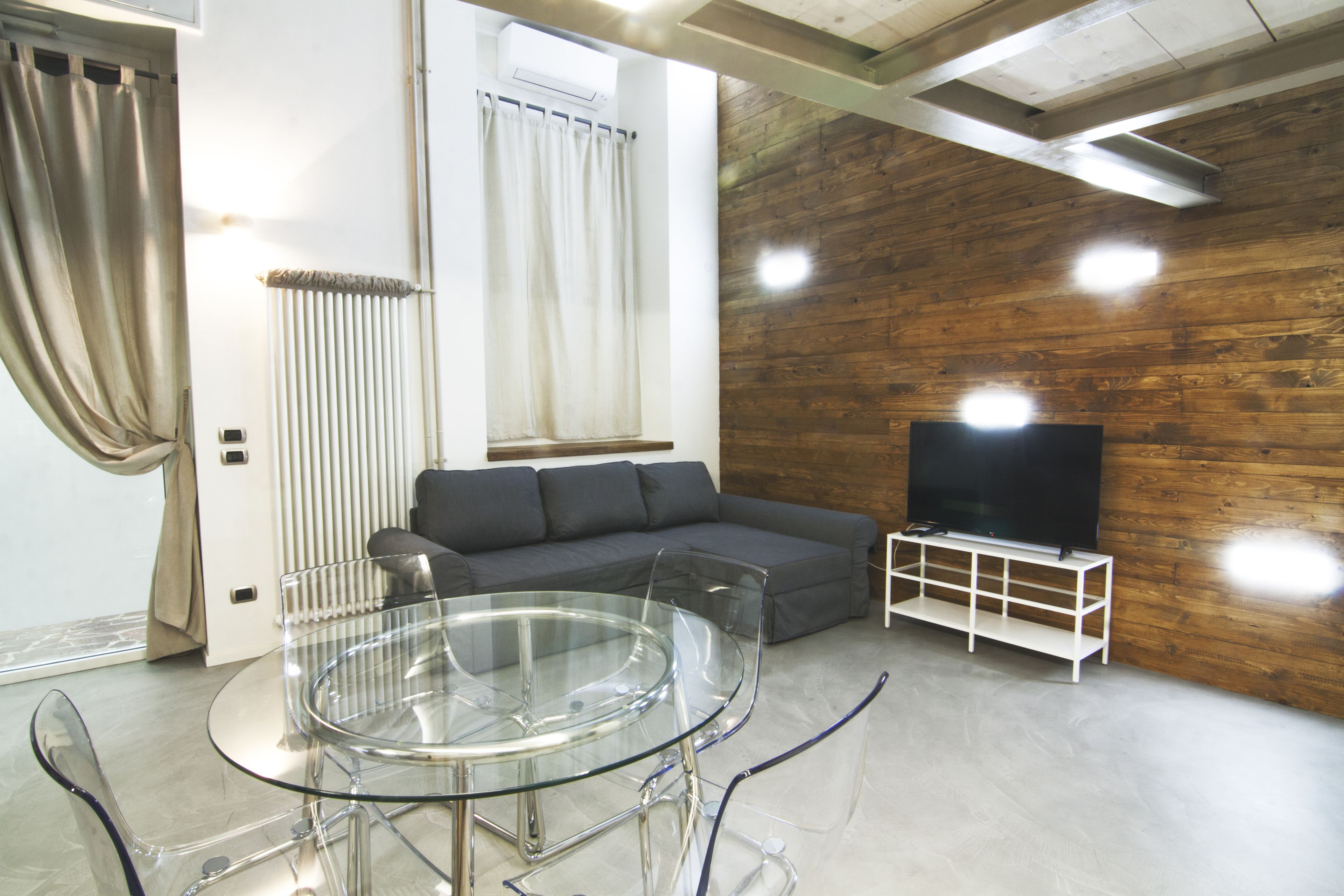 Alessias Flat Piazza Prealpi 3