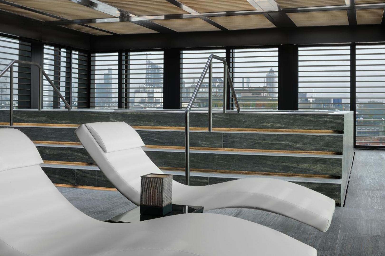 Armani Hotel Milano