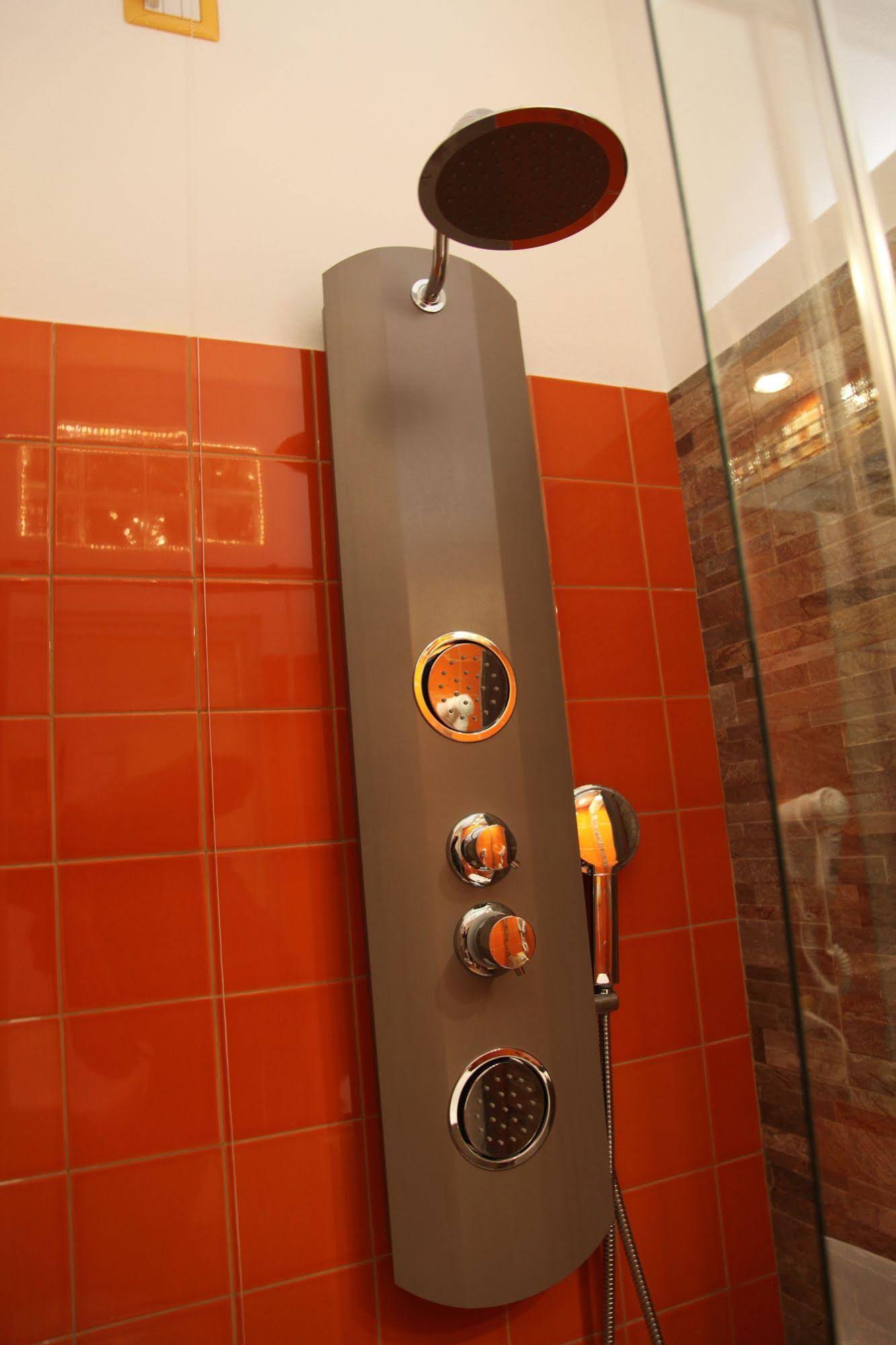 Atmos Luxe Navigli Hostel & Rooms