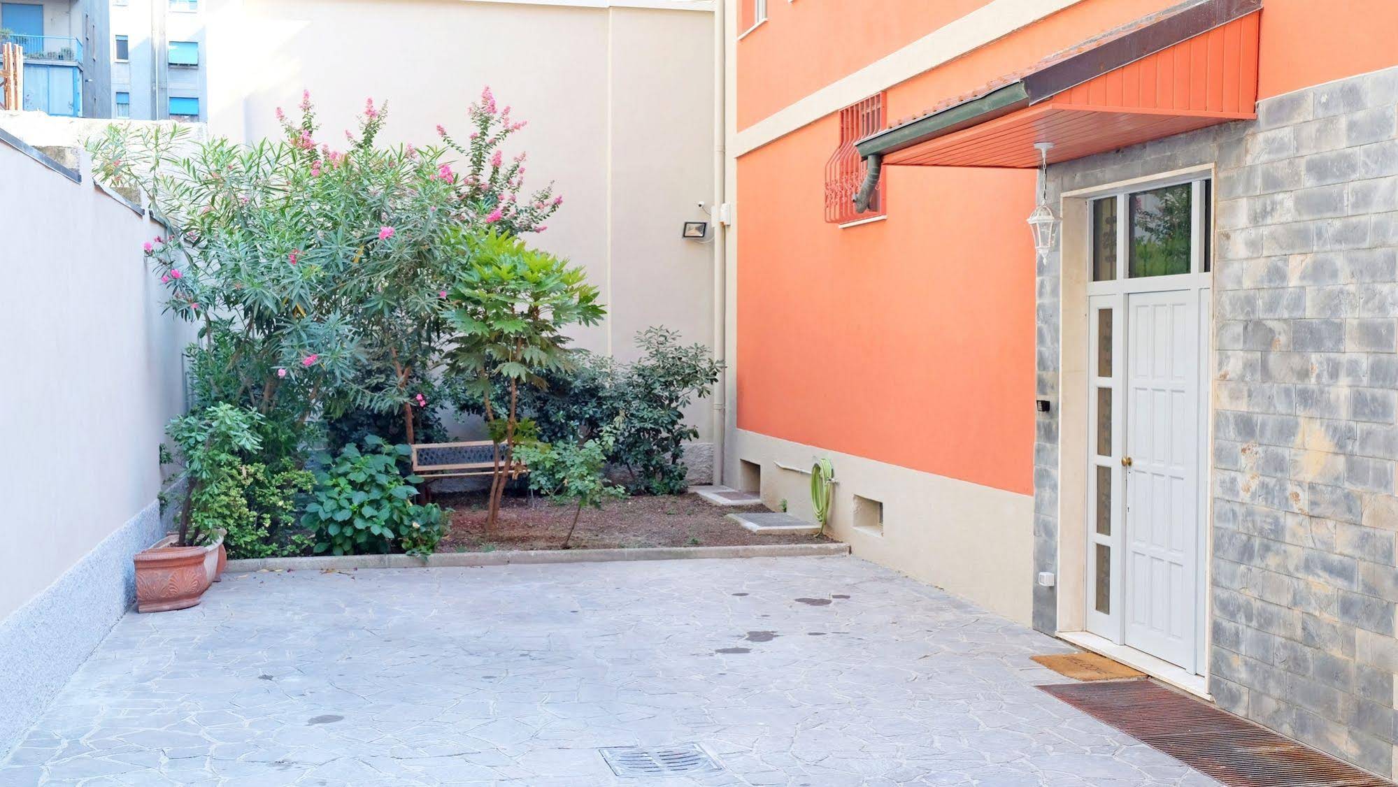 B&B I 10 Mondi