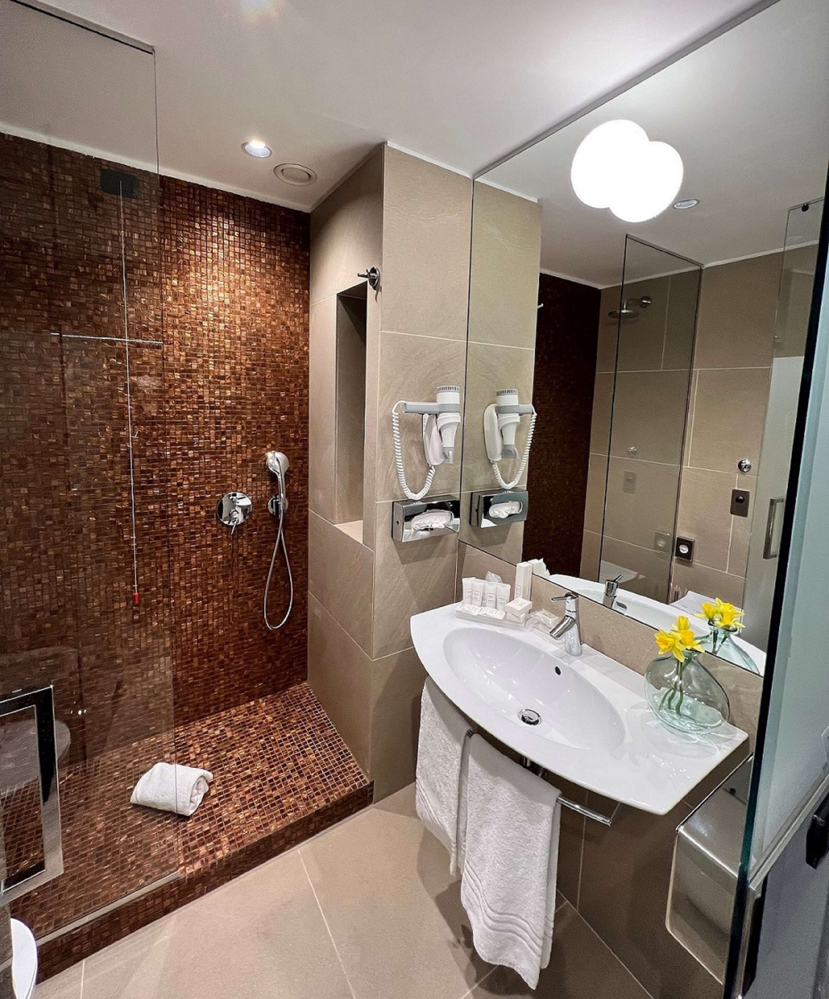 Best Western Hotel City
