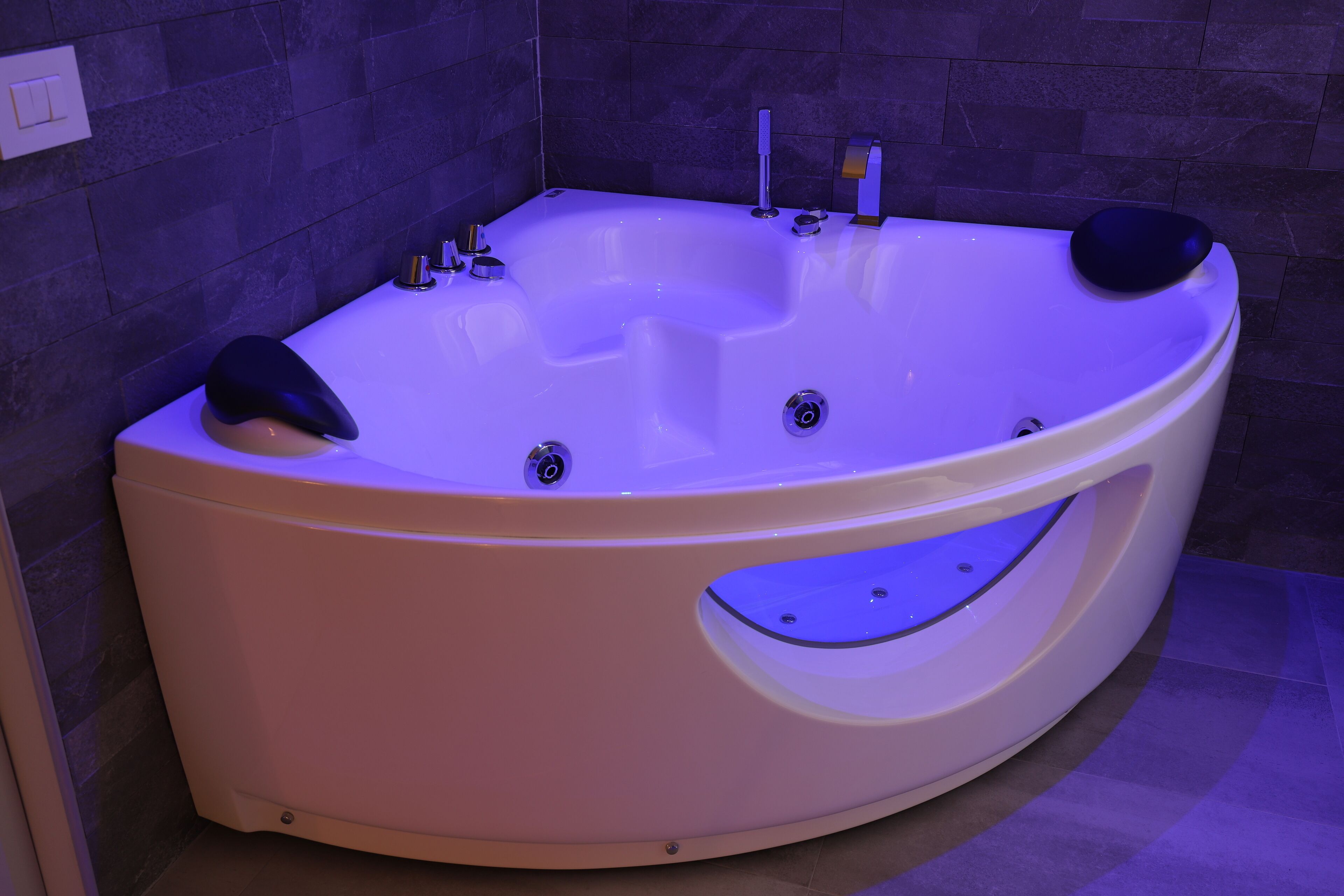 Cadorna Luxury Hotel