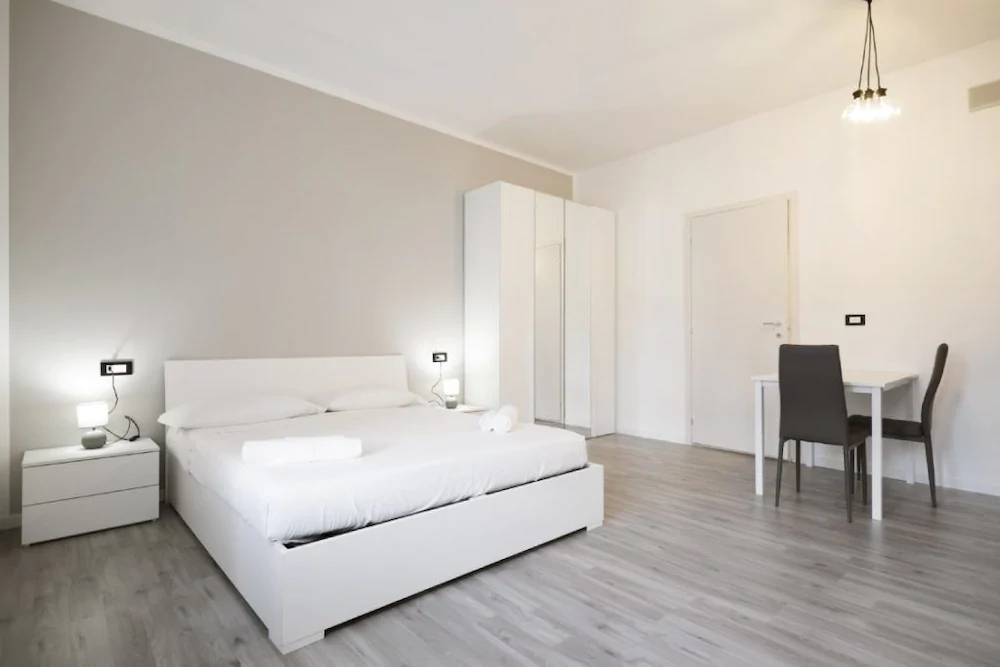 Central Station Studio by FlatsCollection