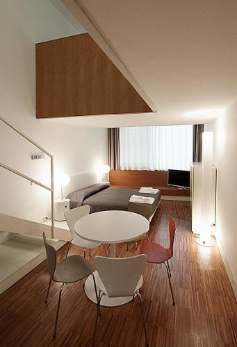 BB Hotels Aparthotel Desuite