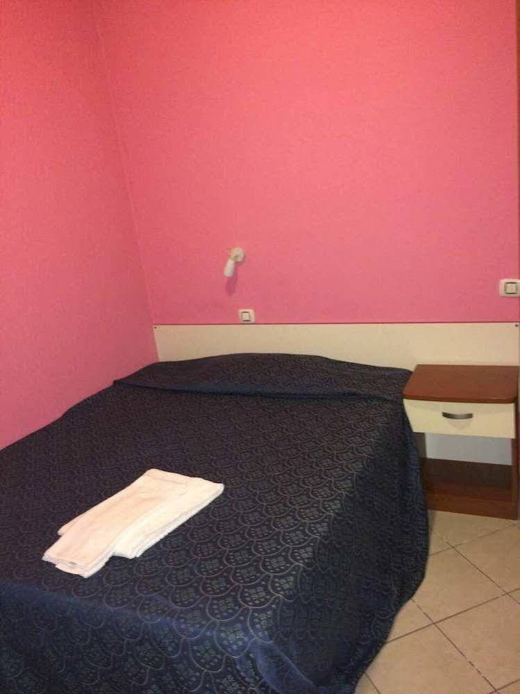 Domus Guesthouse