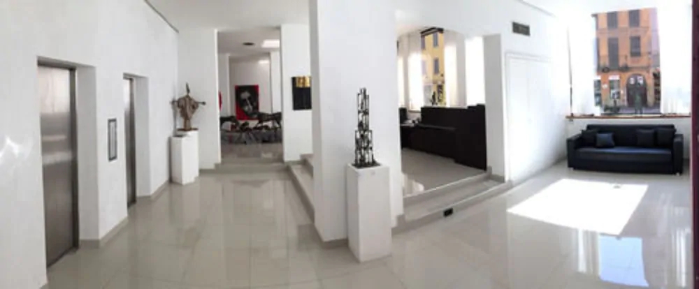 Hotel 38