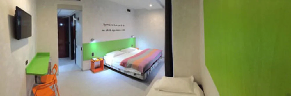 Hotel 38