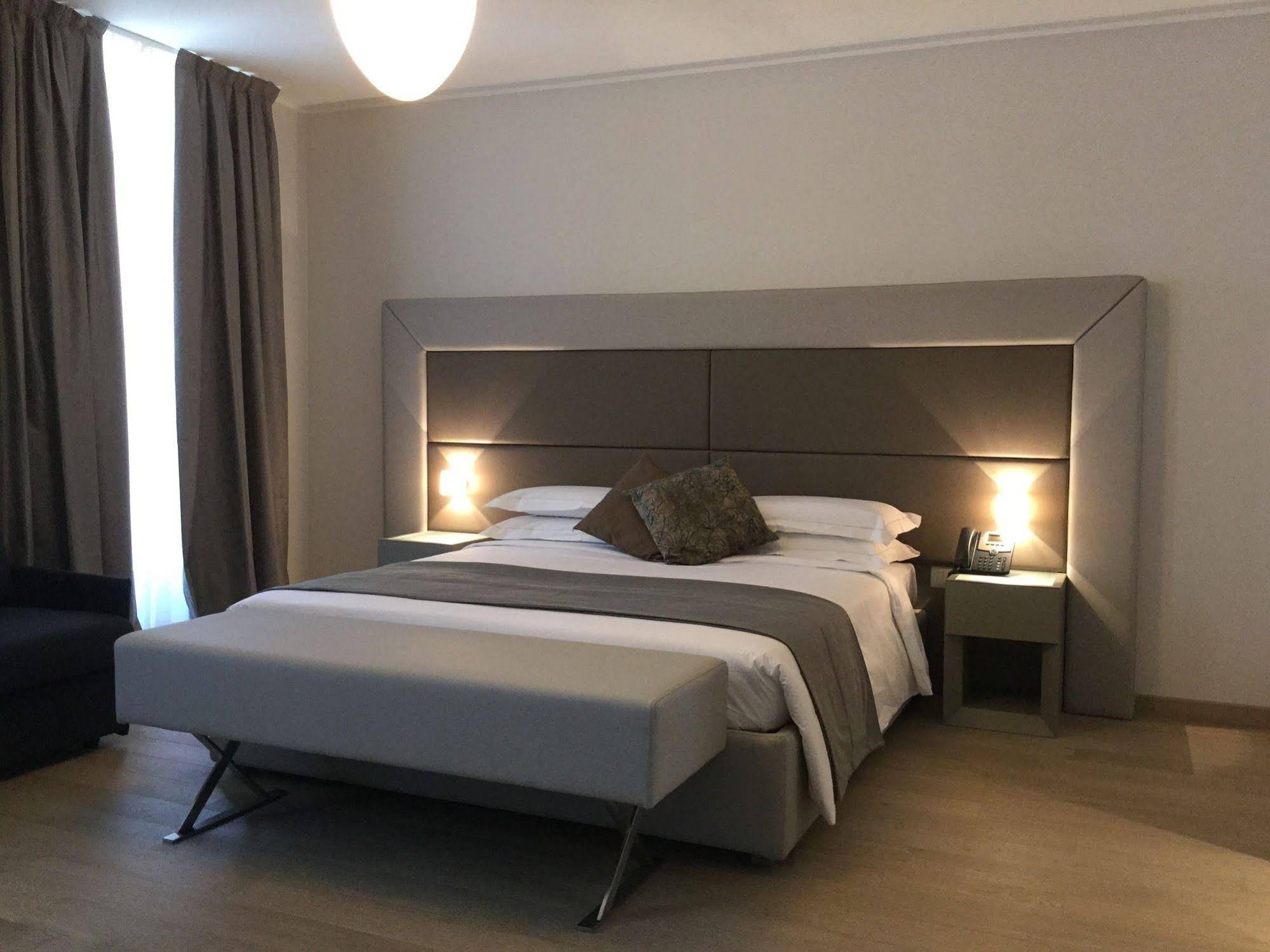 Hotel Clerici