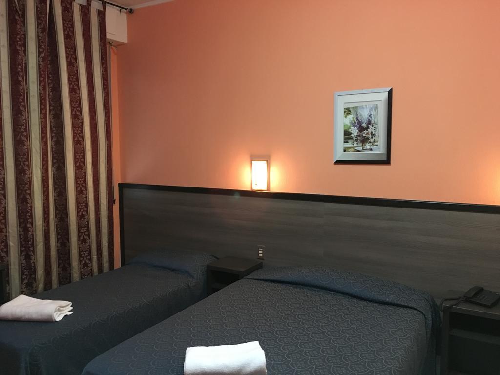 Hotel New Salus