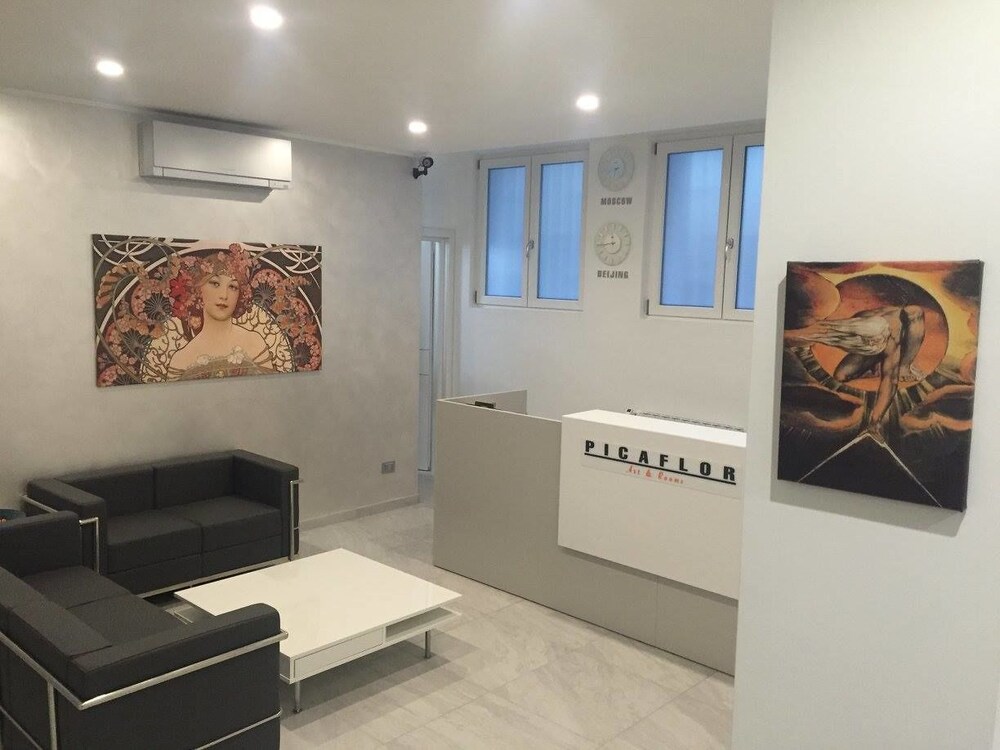 Hotel Picaflor Art & Rooms