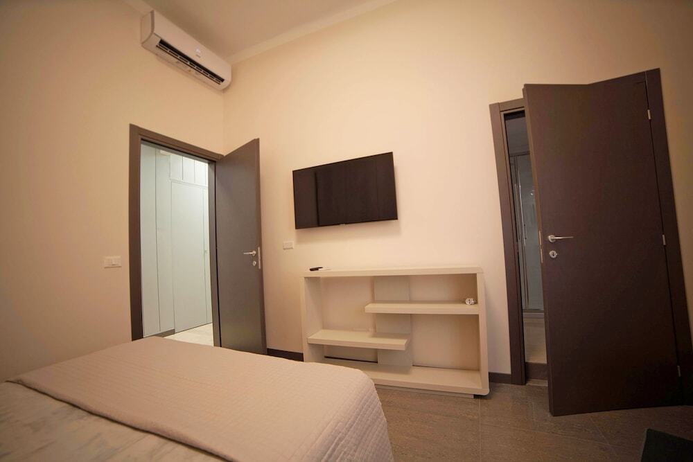 Imhome - Cadorna House