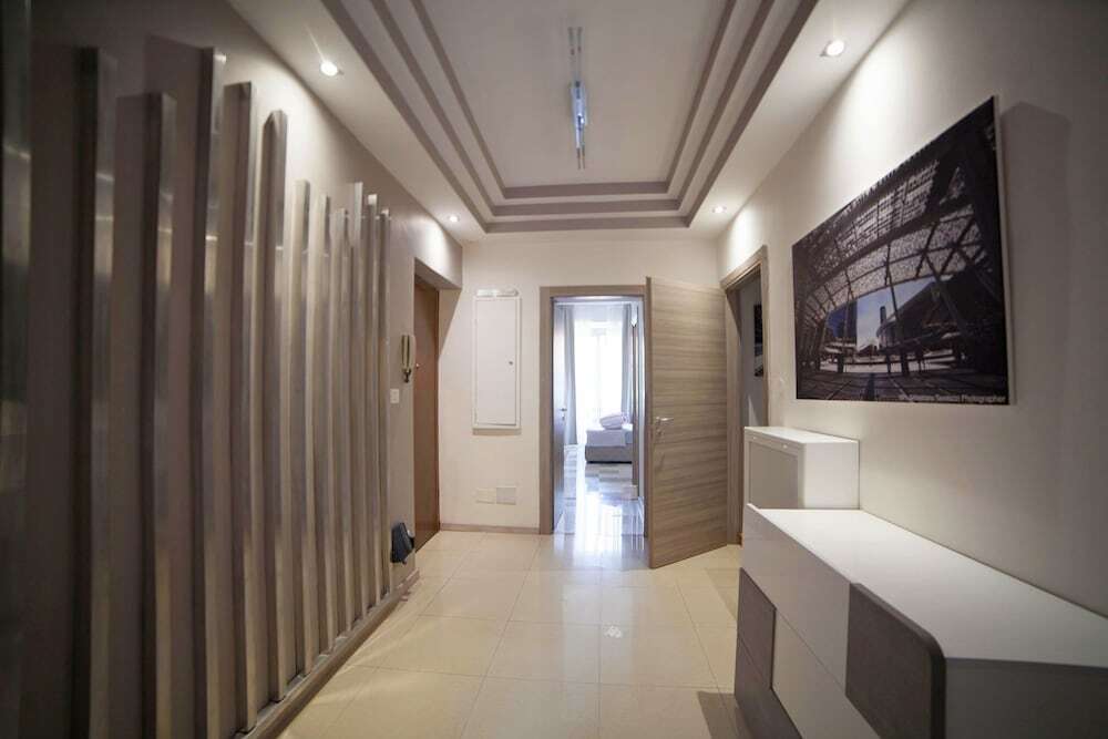 Imhome - Cadorna House