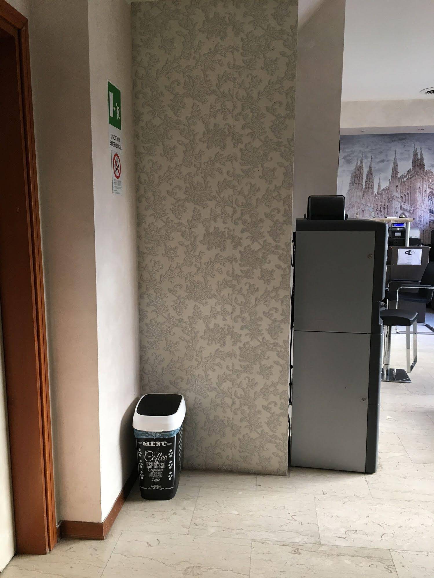 Lion University & Youth Hostel Milano