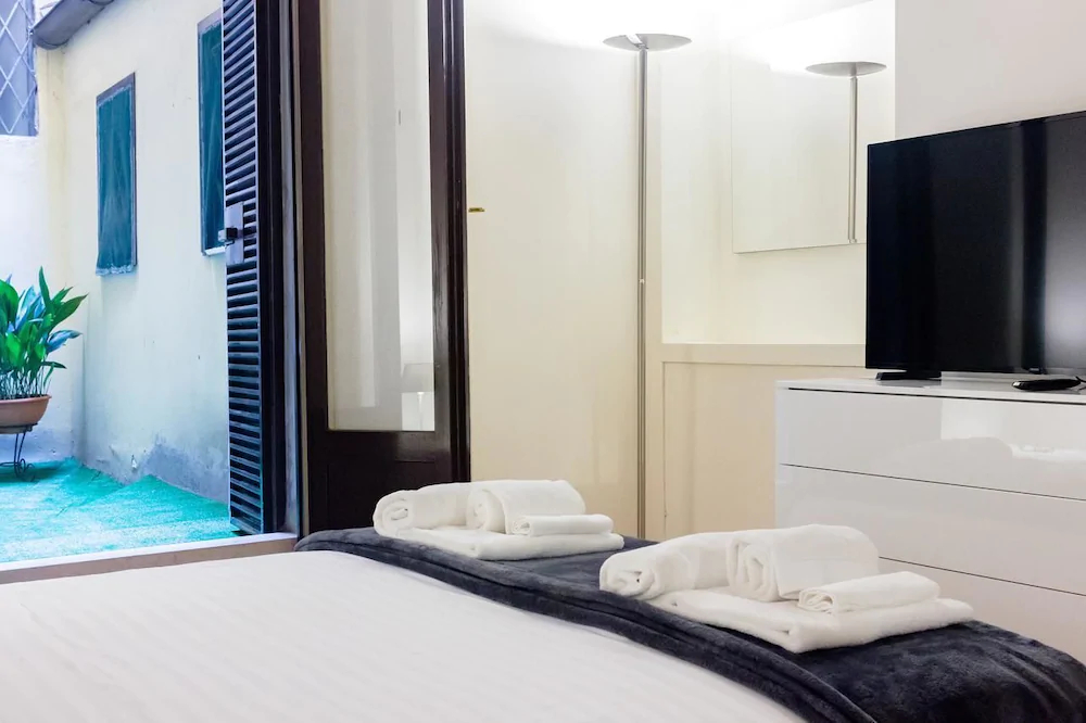 Milan Royal Suites
