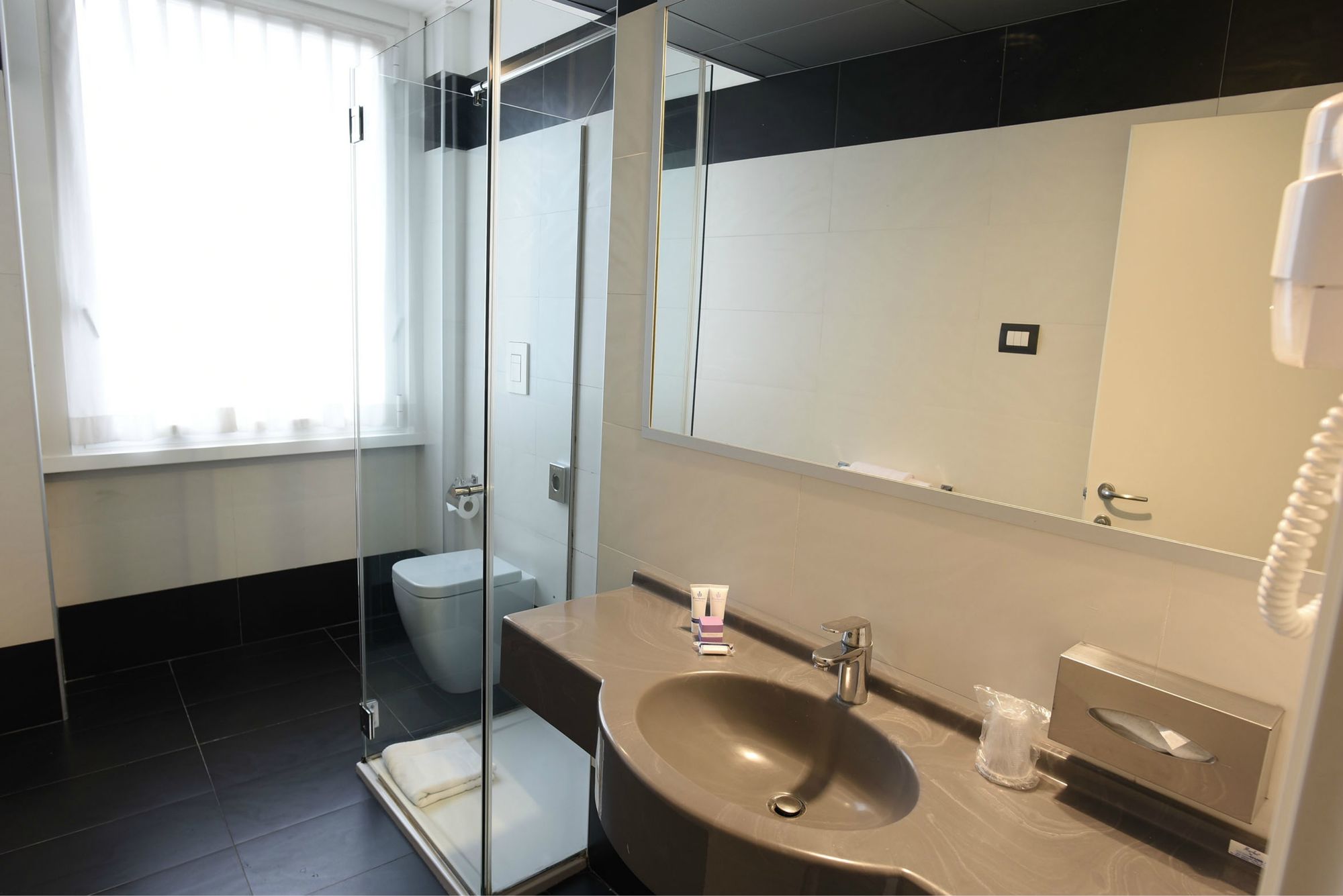 Smart Hotel Central Station