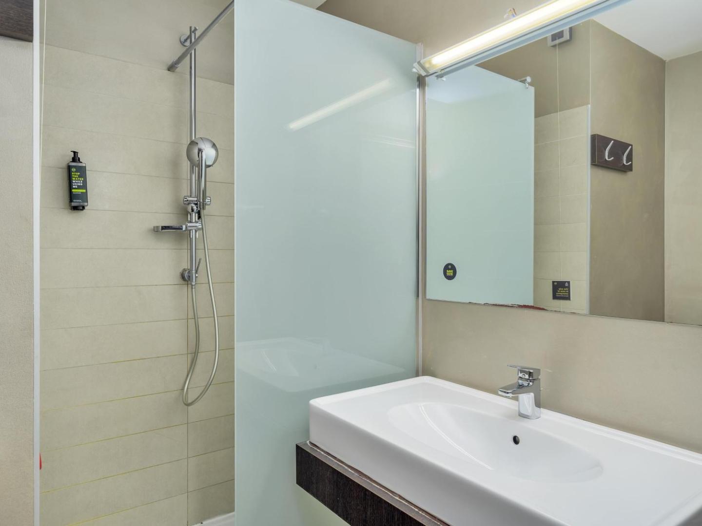 B&B HOTEL Milano Monza