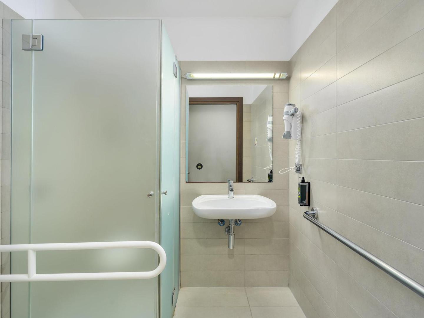 B&B HOTEL Milano Monza