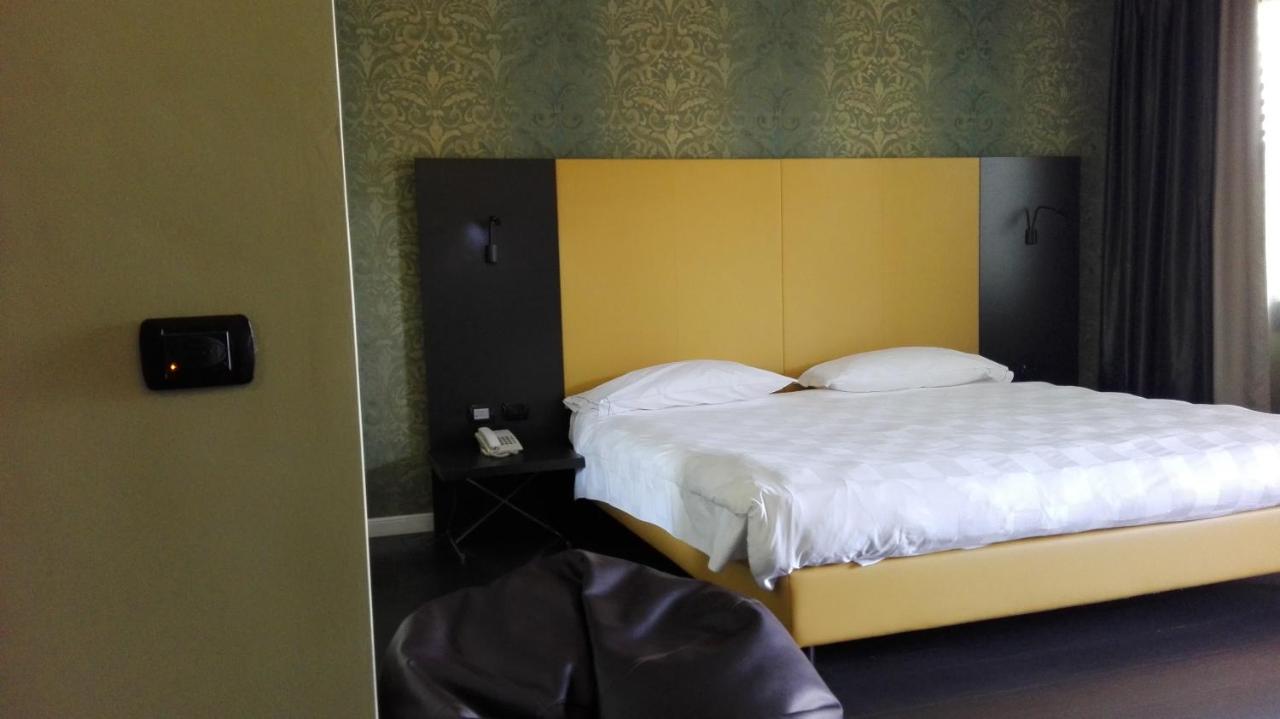 Hotel D120