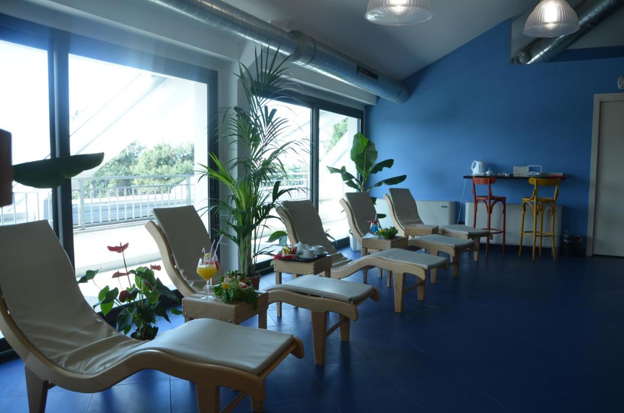 Hotel D120
