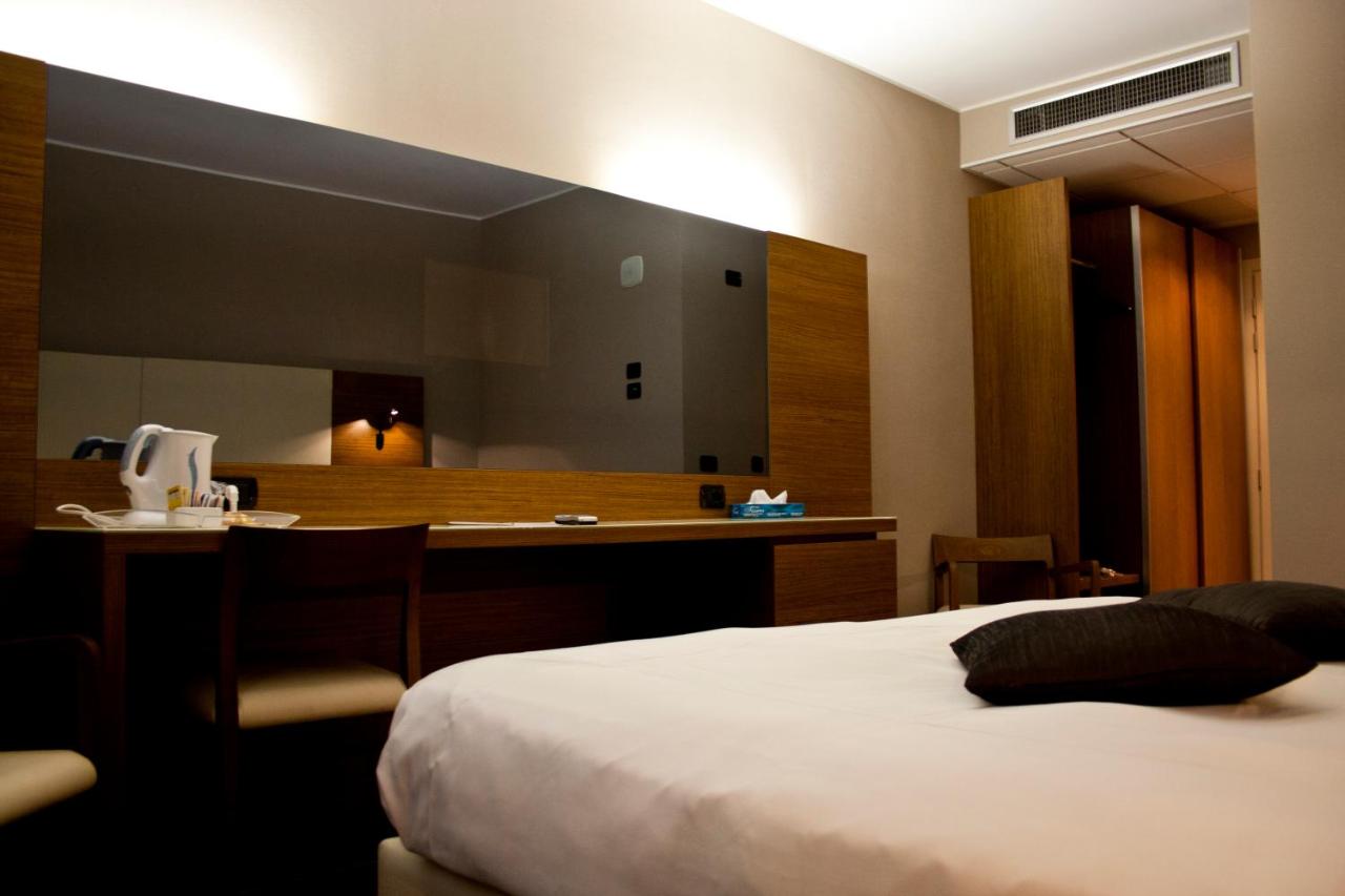 Hotel D120
