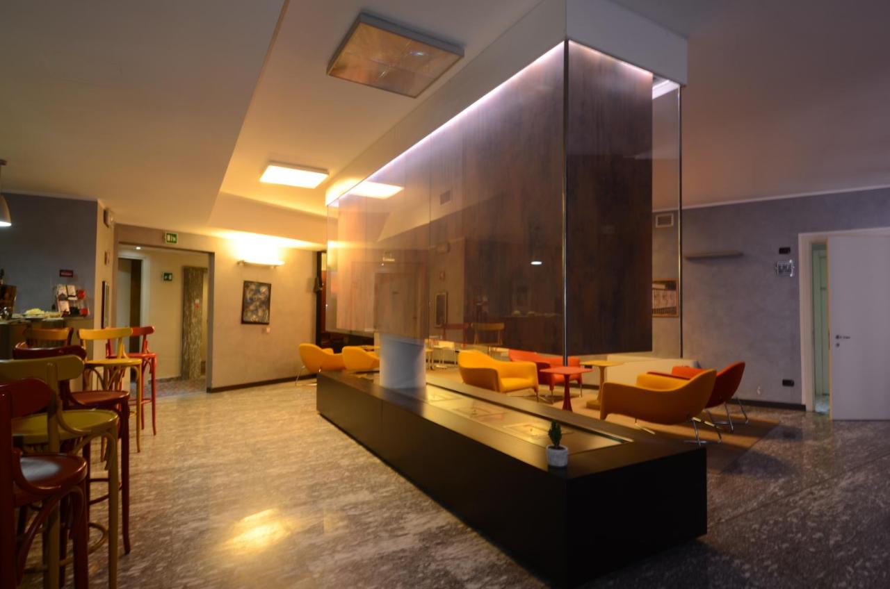Hotel D120