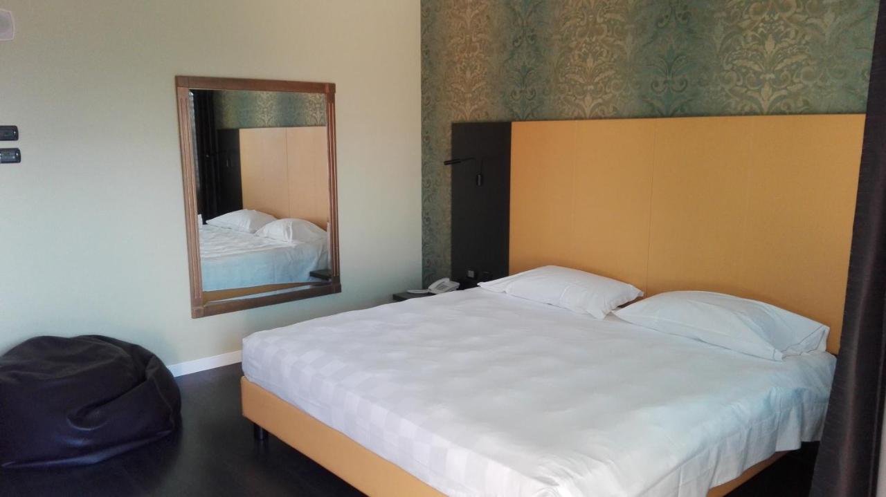 Hotel D120
