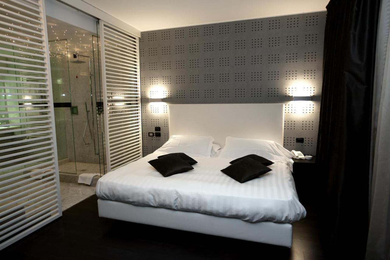 Hotel D120