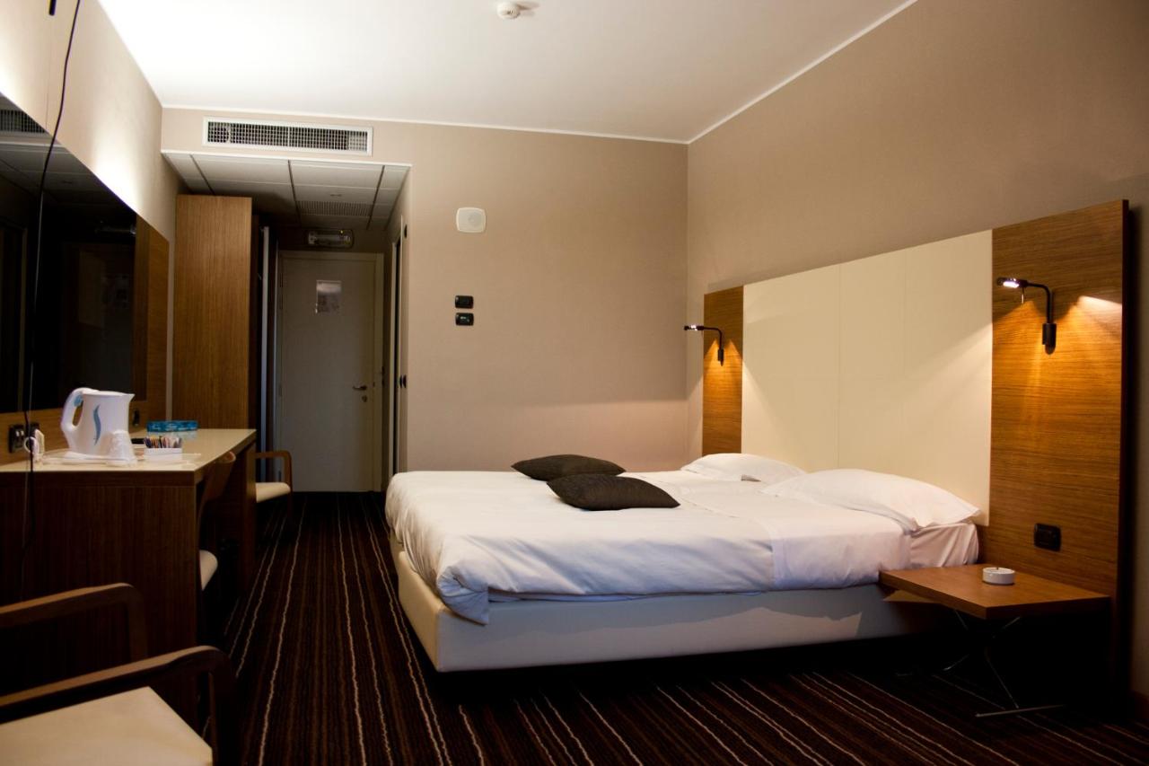 Hotel D120