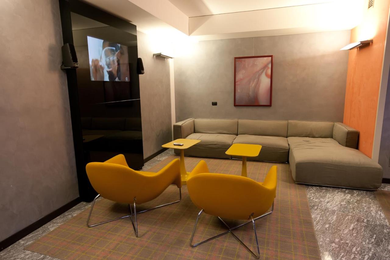 Hotel D120